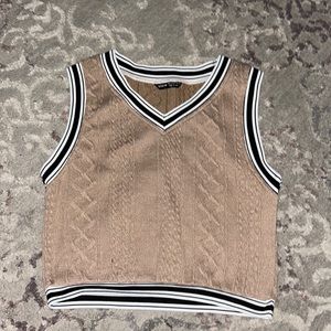 soft sweater vest !!